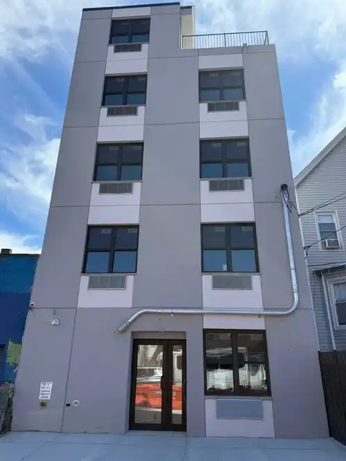 1992 Arthur Avenue, 1992 Arthur Ave, Central Bronx, Bronx, NY 10457, 